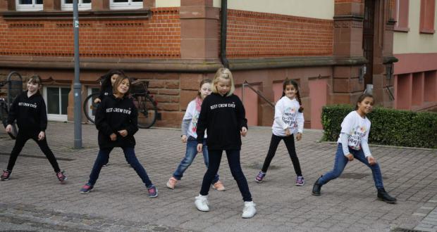 Tanz-Mäuse in Aktion